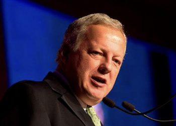 México requiere policías con tal formación y no militar: Reyes Heroles