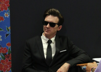 Drake Bell bromea sobre su “desaparición” en Florida