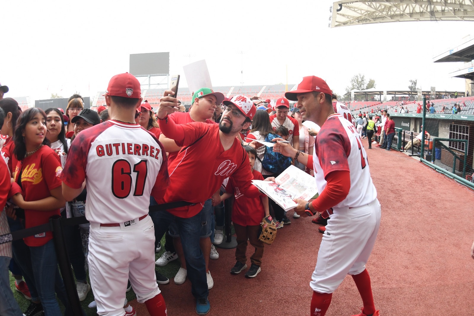 Momentos emotivos se vivieron en el Estadio Alfredo Harp Enfoque Noticias