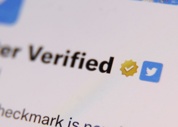 Elon Musk pagará la marca de verificación de estos famosos