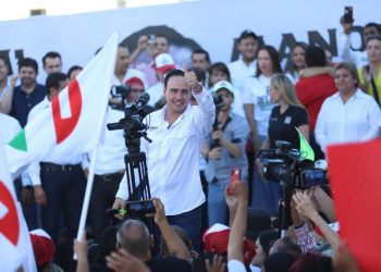 Desarrollo económico parejo para Coahuila: Manolo Jiménez