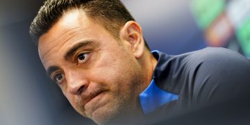 El exjugador y exentrenador del Barcelona Xavi Hernández ha sido elegido por Países Bajos para ocupar el puesto de seleccionador, cargo que estaba vacante desde la renuncia de Ronald Koeman tras la eliminación de la selección en el Mundial 2026.