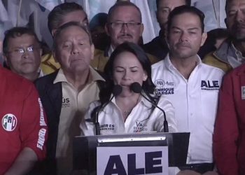 Al arrancar campaña por la gubernatura del Edomex, Alejandra del Moral ofrece sustituir Salario Rosa por Salario Familia