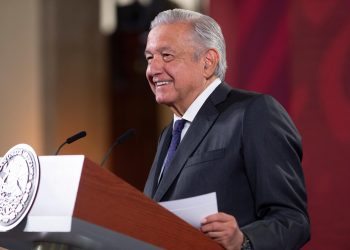 ¿En qué consiste la iniciativa en Materia Administrativa propuesta por López Obrador? Aquí te decimos