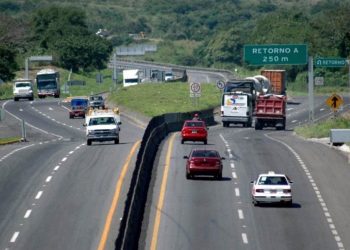 SICT y GN aplican operativo 30 delta para verificar condiciones físicas y médicas de conductores de vehículos de carga en carreteras