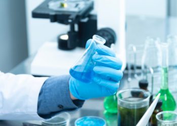 ¿Qué contiene la iniciativa a la Ley de Ciencia y por qué la comunidad científica se opone a ella? Esto dijo la AMEXAC