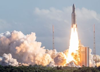 Despega la misión Juice a Júpiter y a sus tres grandes lunas oceánicas