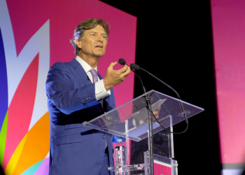 México ya no necesita un caudillo sino un sistema político que trabaje en equipo: De la Madrid