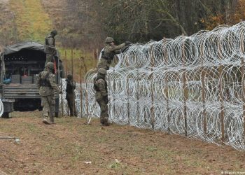 Comienza la electrificación de la alambrada fronteriza entre Polonia y Rusia