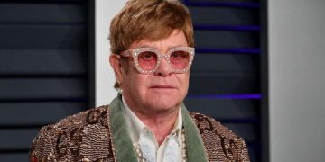 Esto fue lo que le pidió Elton John al Senado de Estados Unidos