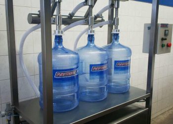 El 50% de las embotelladoras de agua no cumplen con las normas de seguridad sanitaria