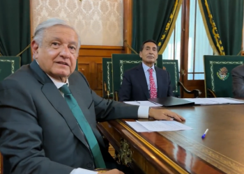 México compra plantas eléctricas a Iberdrola; “hoy es un día histórico” dice López Obrador