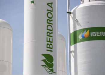 Esto dijo AMLO sobre las críticas a plantas compradas de Iberdrola