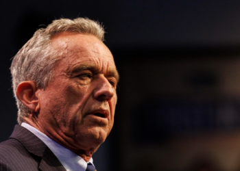 Robert Kennedy se postula para las elecciones de 2024