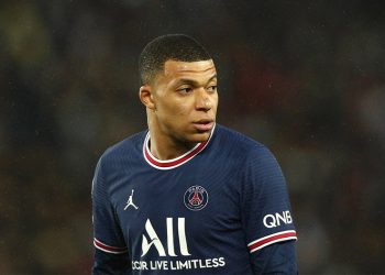 El PSG quiere reconstruirse con Mbappé, sin Messi ni Neymar (Le Parisien)