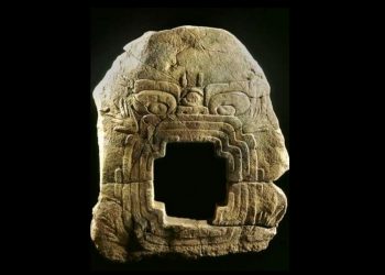 México recupera a “el monstruo de la tierra” la pieza olmeca más buscada