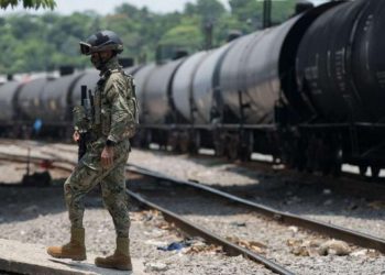 Expropiación de Ferrosur representa un riesgo grave para la situación del país a corto y largo plazo: De la Fuente