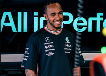 Hamilton revela que su nuevo contrato con Mercedes está “casi listo”
