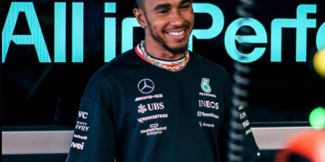 Hamilton revela que su nuevo contrato con Mercedes está “casi listo”