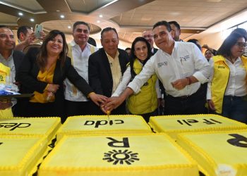 Mi corazón es de izquierda, subraya Del Moral Vela en el 34 aniversario del PRD
