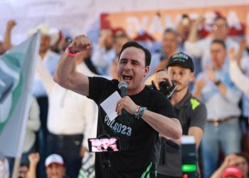 Vamos a ganar para llevar desarrollo económico parejo en Coahuila: Manolo