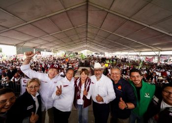 Delfina Gómez realiza su tercer cierre regional ante 25 mil mexiquenses en Jilotepec