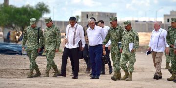 Se invierten 10 mil mdp en modernización de aduanas: López Obrador
