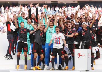 El Bayern gana una Bundesliga que el Dortmund tuvo casi en sus manos