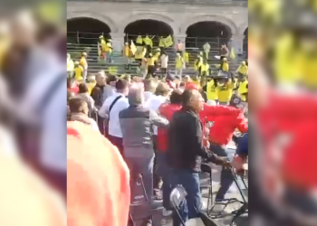 Se arma batalla campal previo al mitin de Alejandra el Moral en Toluca