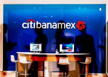 Aunque no sea en mi gobierno, se deberán de pagar impuestos en compra de Banamex: López Obrador