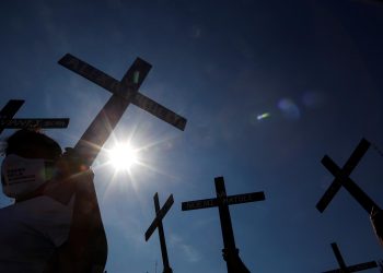 Investigan desaparición de madre buscadora