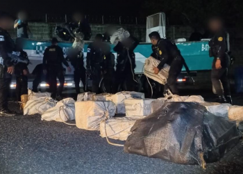 Incautan más de una tonelada de cocaína en el océano Pacífico