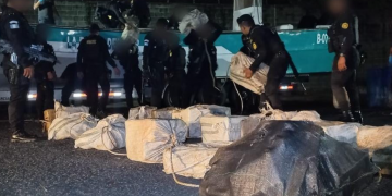Incautan más de una tonelada de cocaína en el océano Pacífico