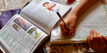 Los libros de textos requieren consensos y un sustento pedagógico adecuado: CEM