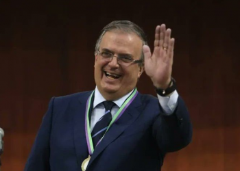 Ebrard presentará una fórmula para la elección del abanderado de Morena a la presidencia