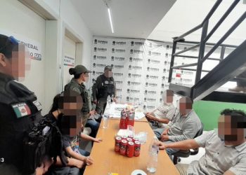 Hallan a 49 de los 50 migrantes desparecidos entre SLP y NL
