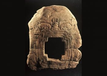 ¿Cuál es la relevancia histórica del monumento 9 de Chalcatzingo o Monstruo de la Tierra? Esto dijo una experta