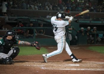 Leones soporta ataque de Saltillo y se lleva victoria y serie