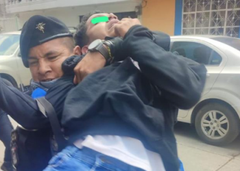 Aseguran a menor que disparó en escuela secundaria de los Reyes la Paz