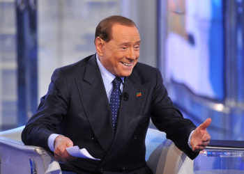 Silvio Berlusconi es dado de alta tras 44 días ¿Qué le pasó?