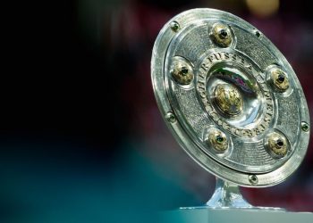 Bayern vs Schalke y Dortmund vs Gladbach en lucha por el título de la Bundesliga
