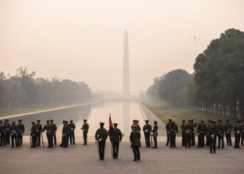 Humo alerta y asfixia a Estados Unidos