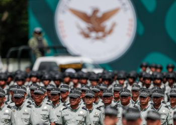 López Obrador insiste en la militarización de la Guardia Nacional