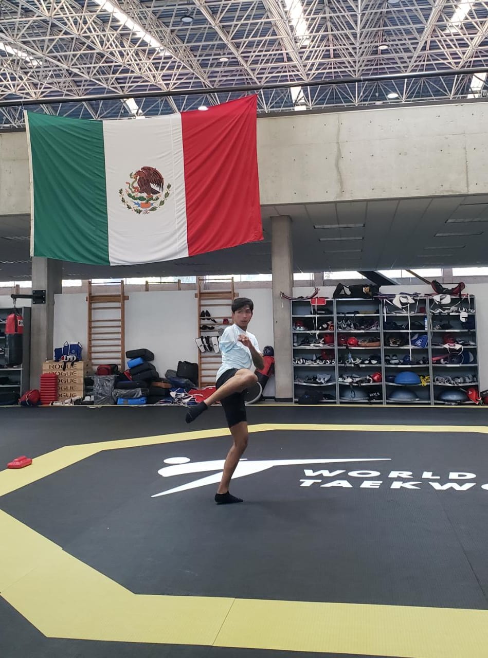 Equipo mexicano de ParaTaekwondo viajó a Campeonato Europeo 2022 por puntos  a París 2024