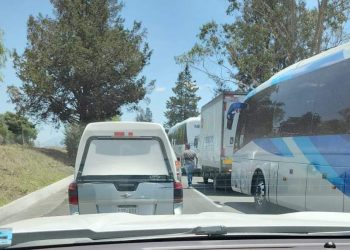 Cierran autopista Toluca-Atlacomulco por presunta balacera