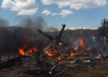 Se desploma aeronave en base militar de Temamatla, Edomex