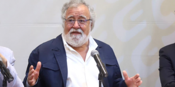 Alejandro Encinas queda como encargado del despacho de la Segob