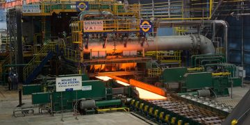 Ya hay inversionistas interesados en rescatar Altos Hornos de México