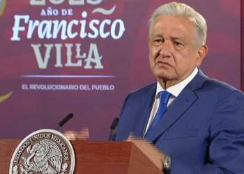 Esto opina López Obrador del proceso interno de Va por México