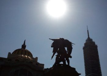 Ola de calor golpea a capitalinos